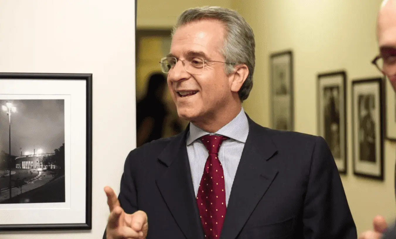 Foto mostra o candidato Andrea Matarazzo