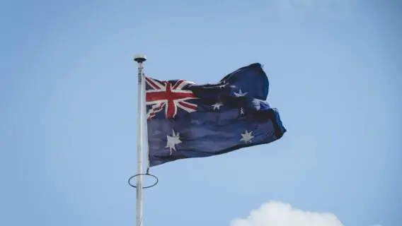 Austrália entra em recessão: país tem queda recorde do PIB após quase 30 anos