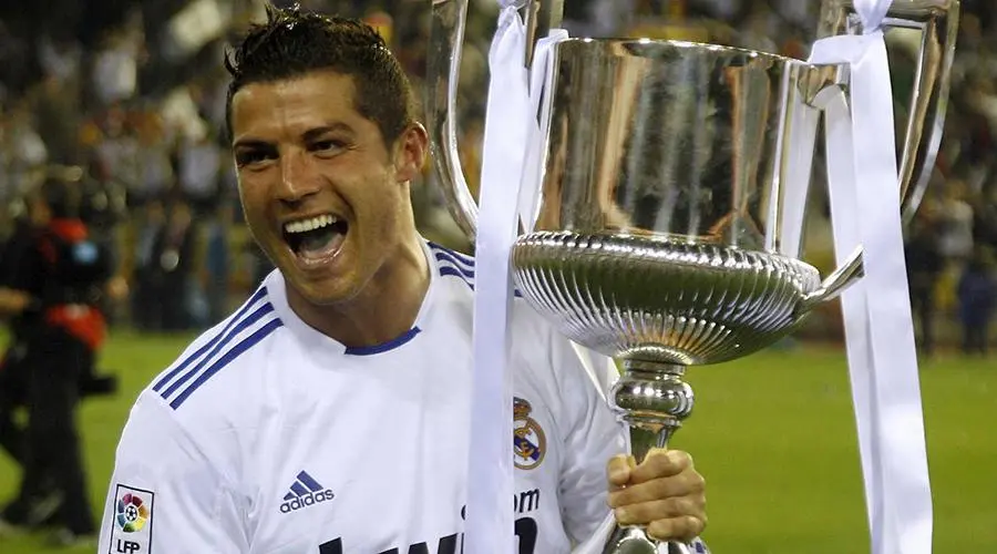 Cristiano Ronaldo comemora título pelo Real Madrid