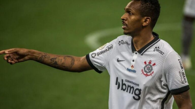 Corinthians empata com Botafogo na estreia da Neo Química Arena