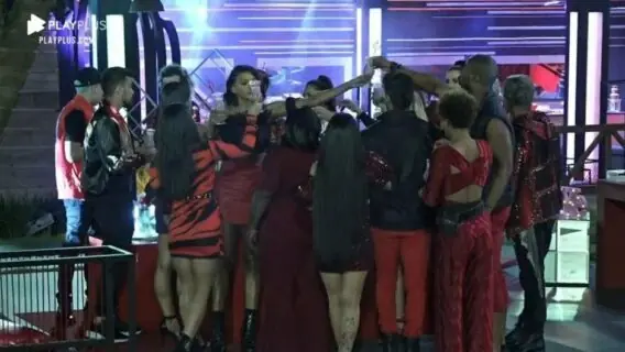 A Fazenda 2020: depois de semana tensa, começa festa ‘shippados’