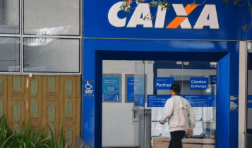 Foto mostra uma agência da Caixa Federal