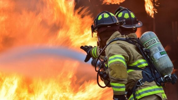 Incêndios nos EUA: fumaça se espalha para Nova York e Washington