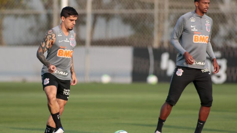 Corinthians x Palmeiras: Desfalques, escalações e onde assistir