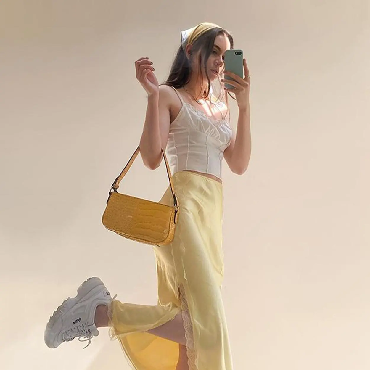 Bolsa baguete amarela clara Bolsa baguete amarela