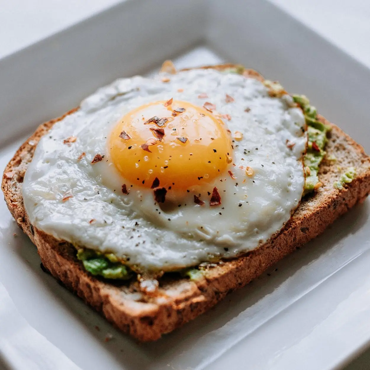Café da manhã fit pão de aveia