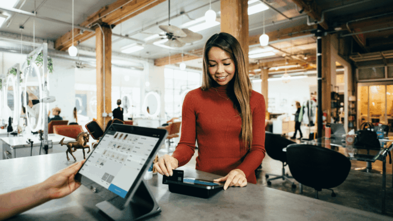 Cartão de crédito: aprenda a usar com sabedoria