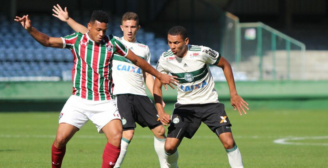Fluminense x Coritiba será primeiro jogo na segunda feira deste Campeonato Brasileiro Brasileirão