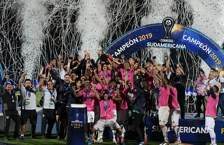 Independiente del valle cmemora título da sul-americana em 2019