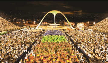 Foto mostra carnaval na Sapucaí