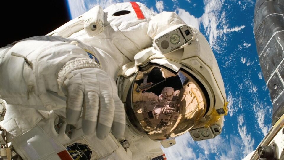 enviar vencedor ao espaço