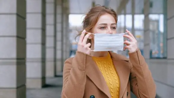 Mais infecções como o coronavírus vão surgir, diz pesquisadora de Oxford