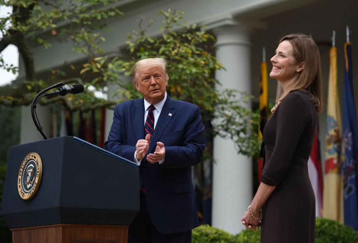 juíza conservadora Amy Coney Barrett