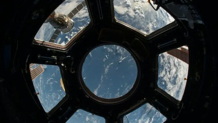 Empresa de cosméticos pagará Nasa para fazer propaganda no espaço