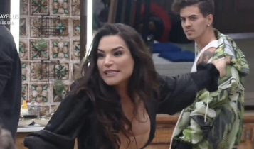 A modelo Raissa fica descontrolada após a formação da roça. Na imagem, elas aparece gritando com Biel ao fundo