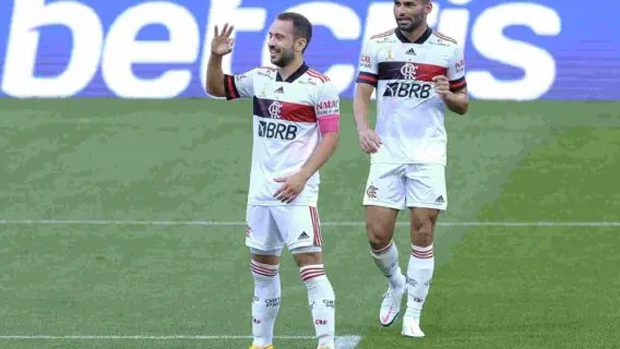 Corinthians dá vexame e perde para o Flamengo de 5 a 1 na Arena