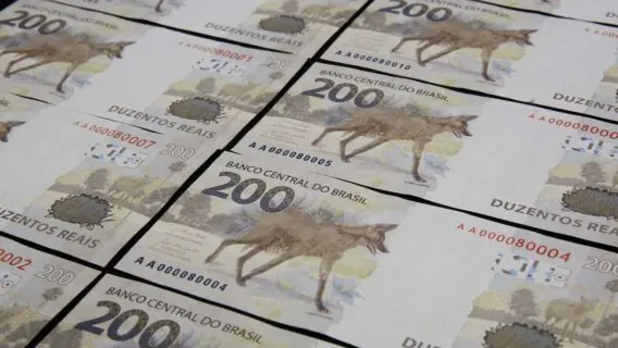 Nota de R$ 200: aprenda a identificar uma cédula falsa