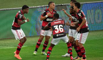 Jogadores do Flamengo contra o Independiente del Valle