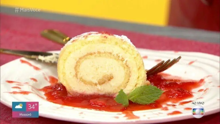 Rocambole de Cheesecake de Morango: Ana Maria Braga ensina receita