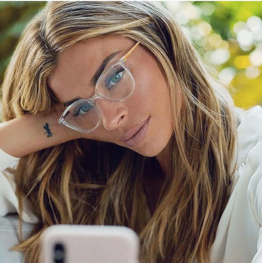 Imagem mostra tatuagem da Grazi Massafera