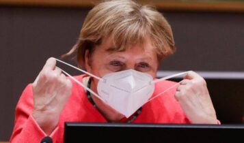 Além de bares e restaurantes, Ângela Merkel propõe o fechamento de locais de show e academias, mas deixará escolas abertas. Alemanha passa por primeiro aumento de casos desde o início da pandemia.