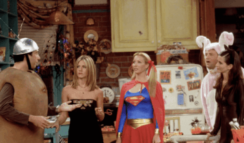 Imagem mostra episódio de Halloween da série Friends