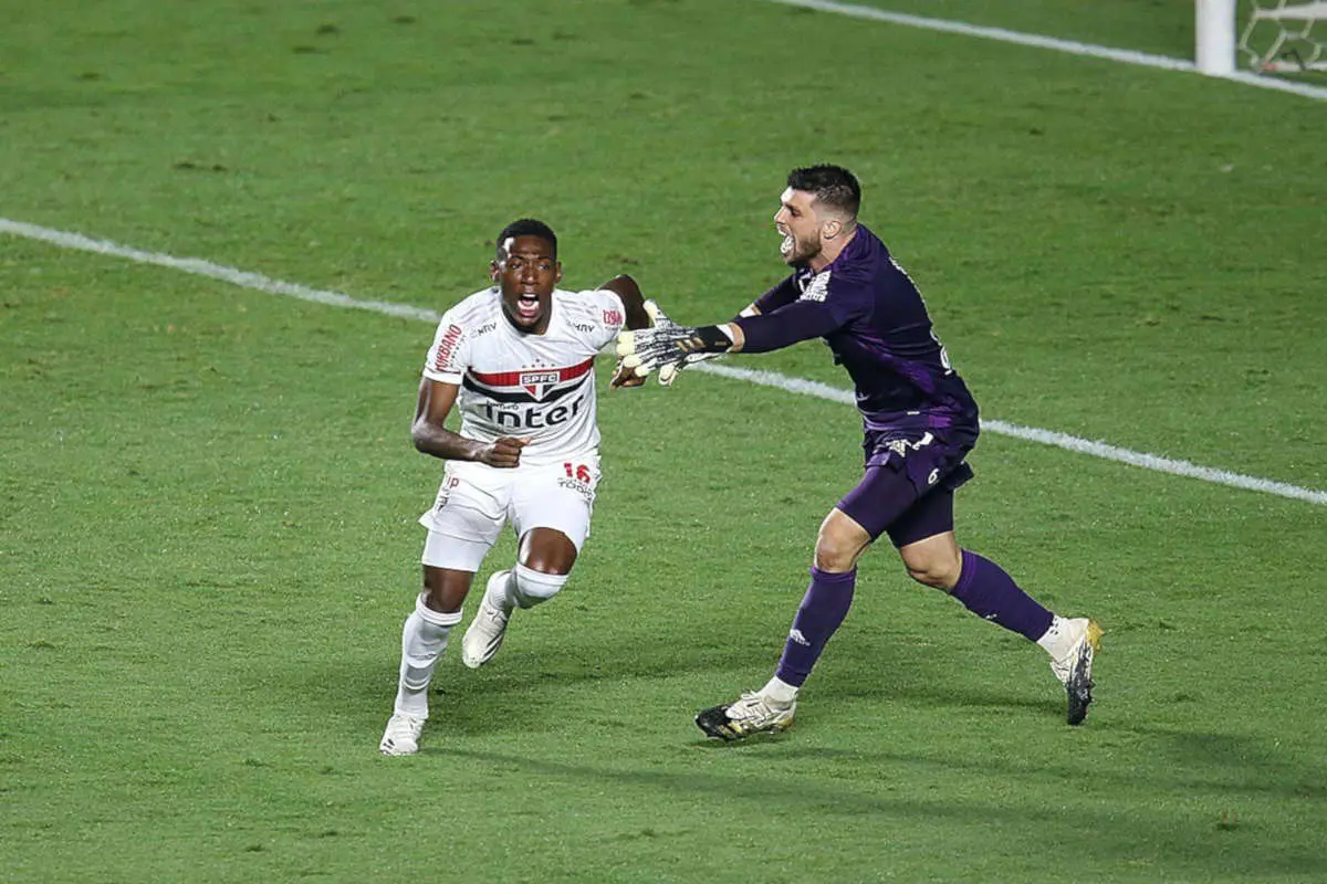 São Paulo é o primeiro classificado às quarta da Copa do Brasil