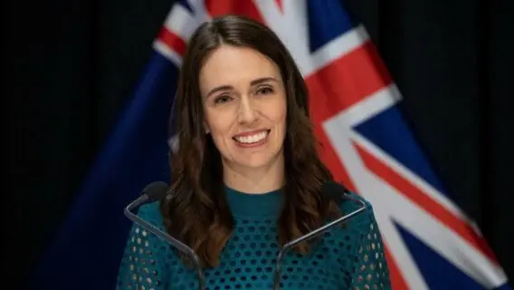 Eleição na Nova Zelândia: Partido Trabalhista de Jacinda Ardern obtém vitória esmagadora