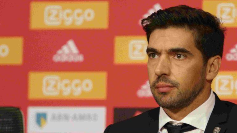 Conheça Abel Ferreira, novo treinador do Palmeiras