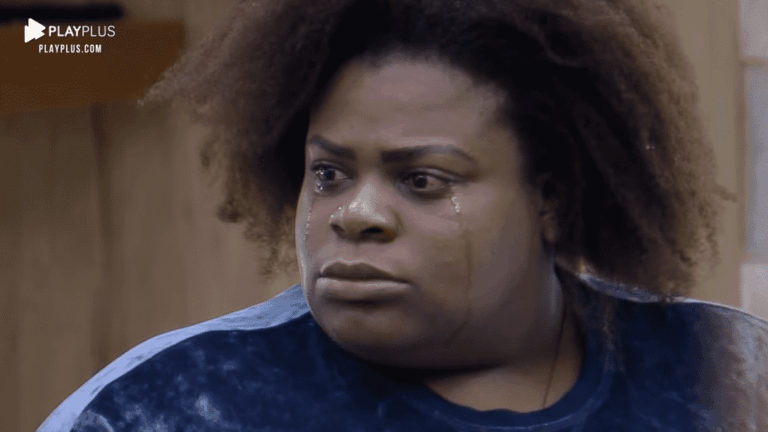 A Fazenda 2020: Jojo Todynho se emociona e critica fortemente o rival Biel