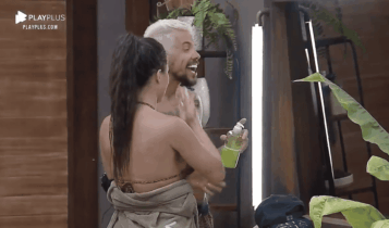Lipe Ribeiro e Victória Villarim em A Fazenda 2020