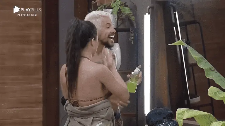 A Fazenda 2020: ‘Lula Livre’ a drink de álcool gel; relembre as infrações dos peões