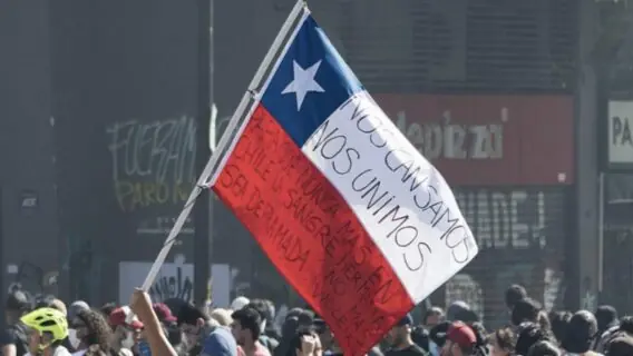 Manifestações no Chile: milhares protestam antes de referendo histórico