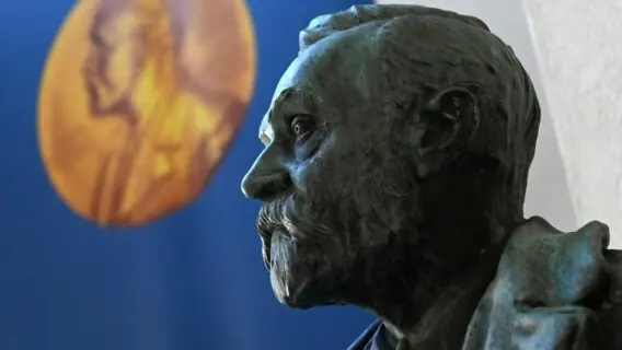 Cientistas que descobriram a hepatite C ganham Nobel de Medicina de 2020