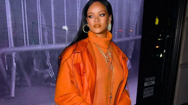 Rihanna pede desculpas a muçulmanos após desfile