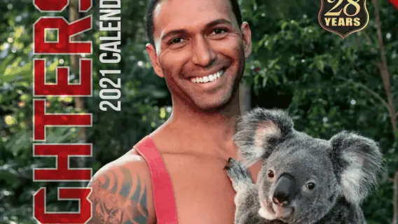 Bombeiros australianos tiram a roupa e posam com animais para calendário 2021
