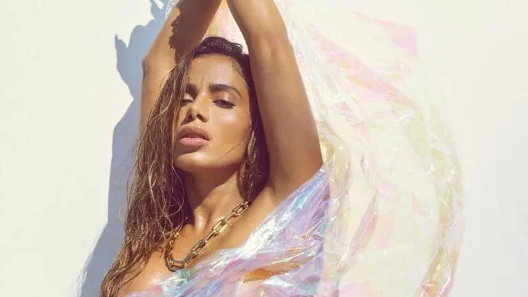 A Fazenda 2020: Tays e Mateus sobre Anitta: ‘toda música vira hit’