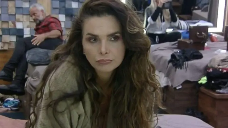 Enquete A Fazenda 12: Luiza Ambiel foi fofoqueira ou leal?