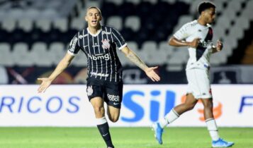 Corinthians vence Vasco e sobe para 10ª posição