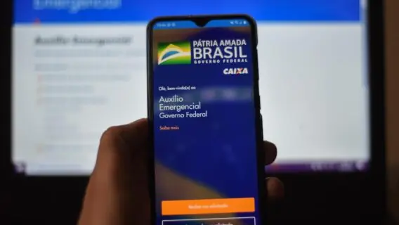 Auxílio emergencial: nascidos em fevereiro recebem parcela hoje (23/11)