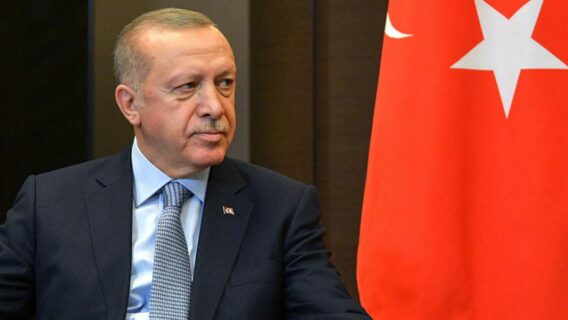 Presidente da Turquia pede boicote de produtos franceses
