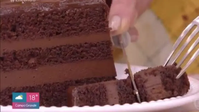 Bolo mousse de chocolate: Ana Maria Braga ensina receita fácil