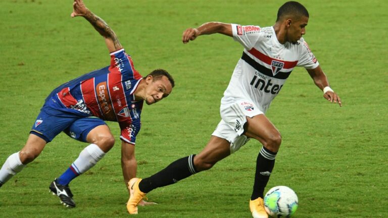 São Paulo empata com Fortaleza, mesmo com dois jogadores a mais