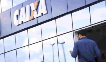 Fachada da Caixa Econômica Federal. Auxílio emergencial.