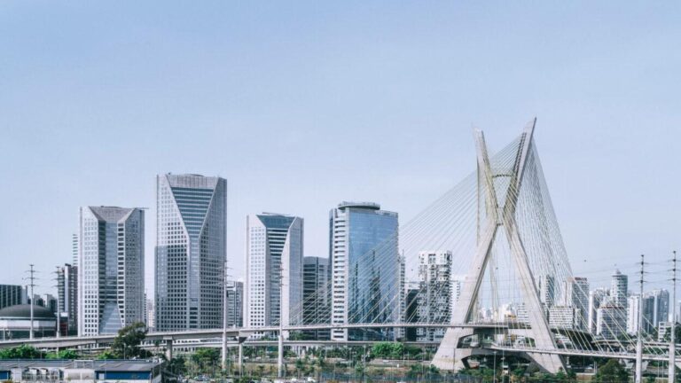 Veja o que abre e fecha no feriado de 12 de outubro em São Paulo