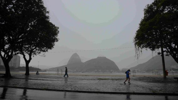 Previsão do tempo: fim de semana com frio e chuva em SP e pelo Brasil