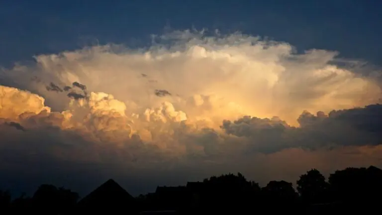 Previsão do tempo SP: feriado prolongado será de chuva e com temperaturas amenas