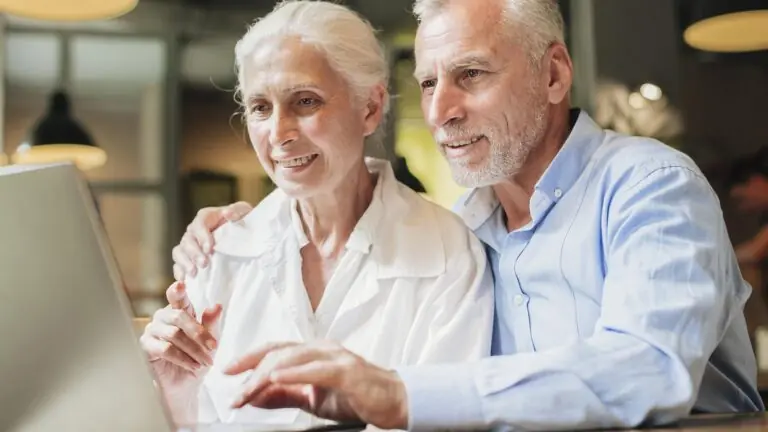 Aprenda a  calcular a aposentadoria com o Simulador do INSS em 4 passos