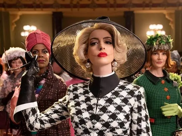 Imagem mostra personagens do remake de "Convenção das Bruxas"