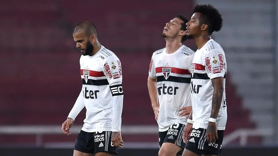 São Paulo FC eliminado na fase de grupos da Libertadores soma mais um vexame para seu passado recente